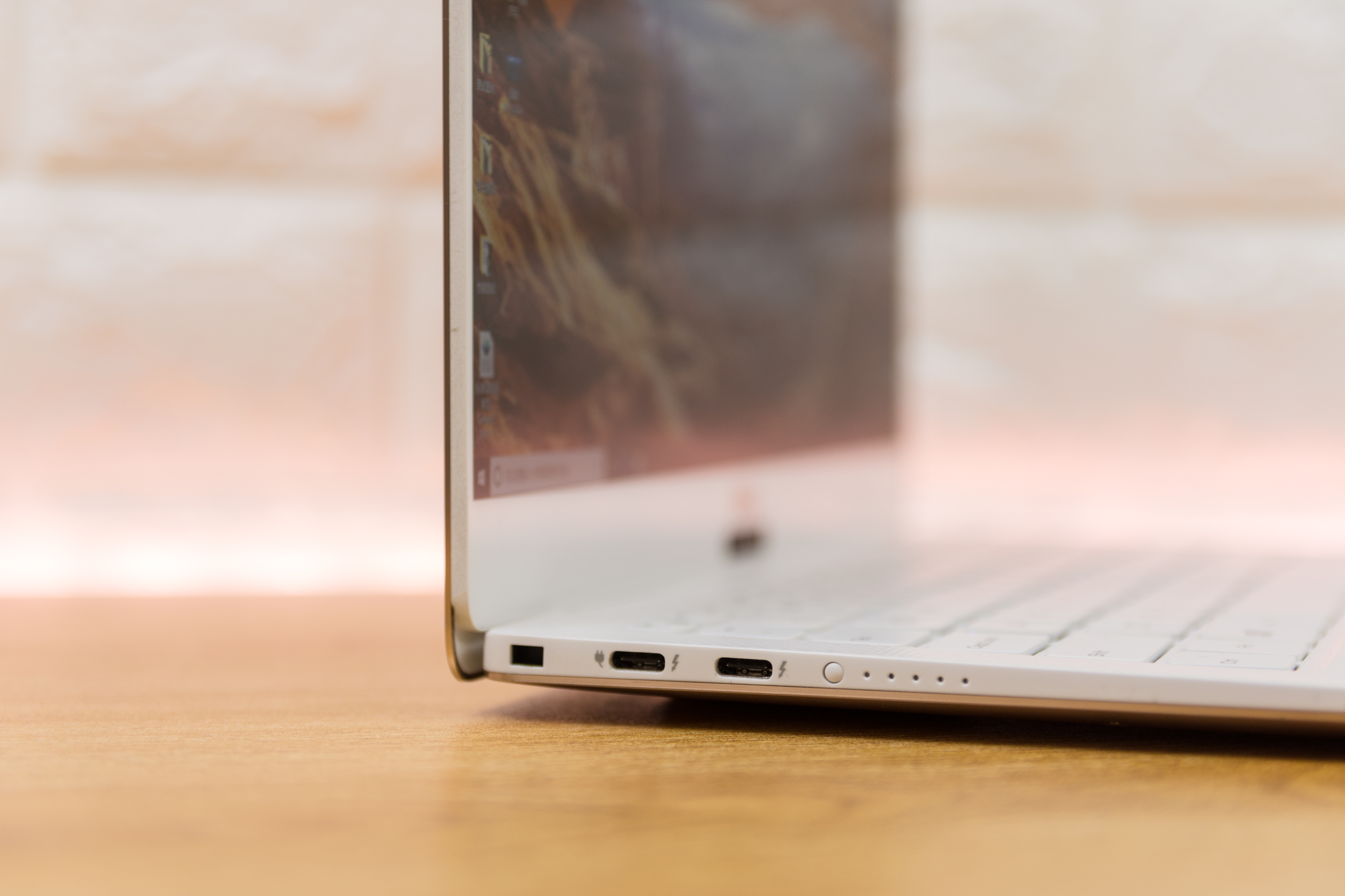 xps13对比macbookair,戴尔xps13对比macbook