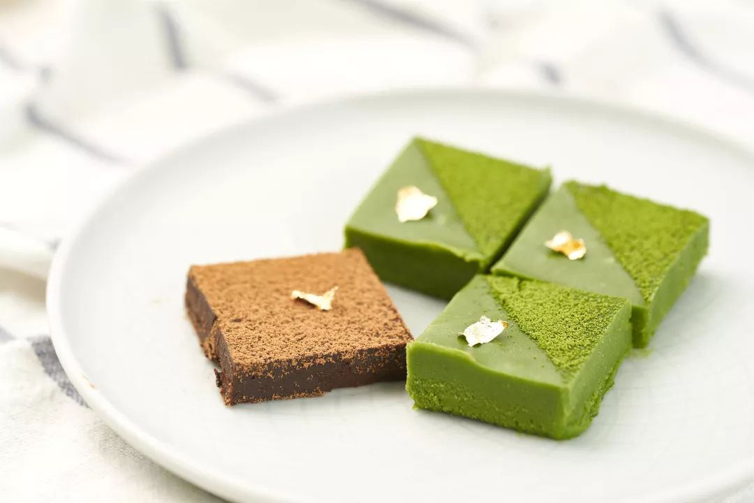 一款让你停不下来的网红零食,10款好吃到哭的网红爆款小零食