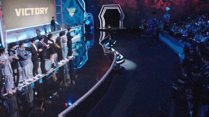 此剧热播第一，才不是因为双顶流