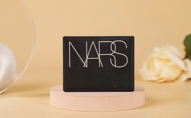 夏天防脱妆粉饼测评,夏日粉饼轻薄款测评