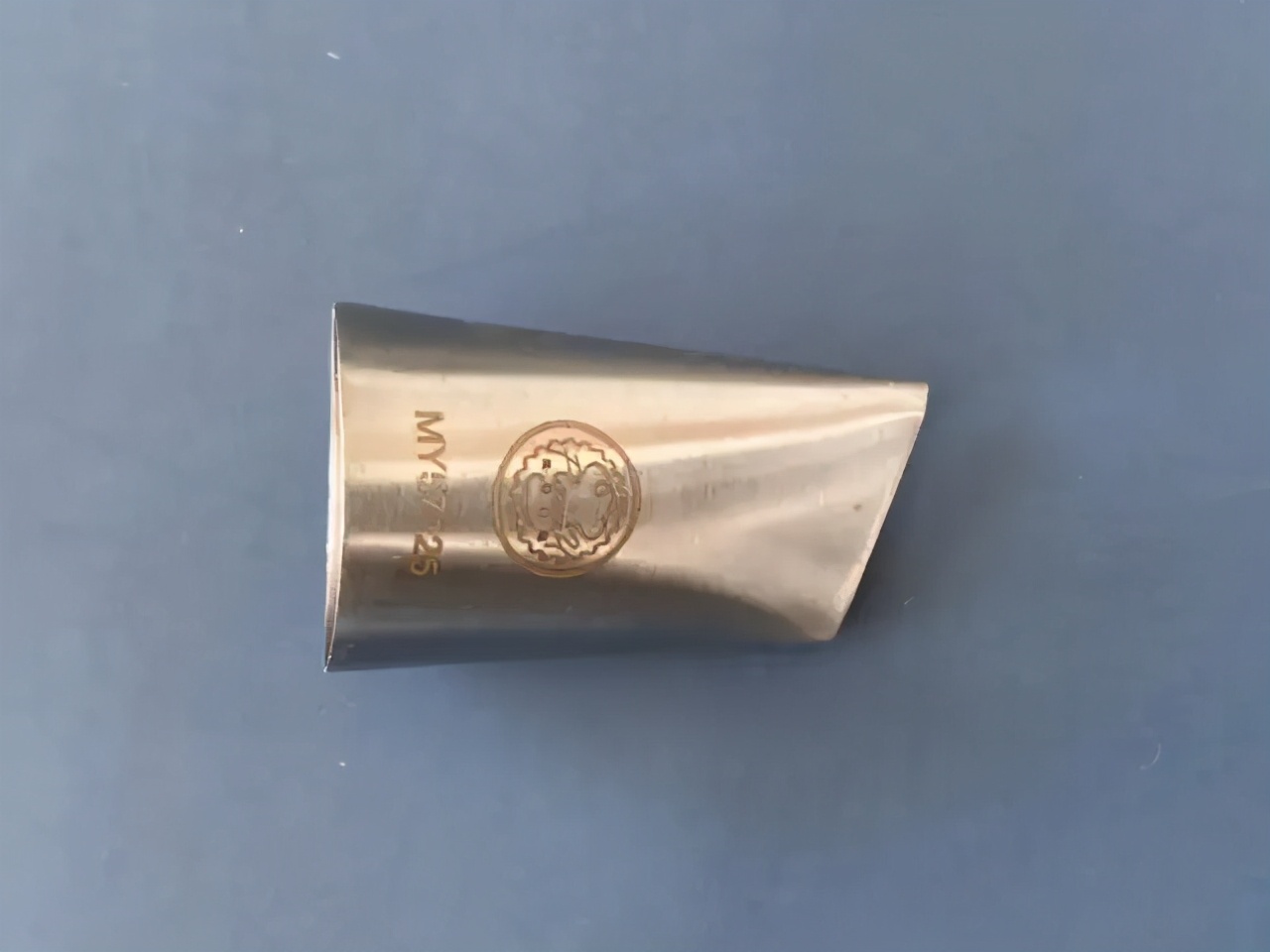 没有裱花袋裱花嘴泡芙奶油怎么挤,奶油裱花嘴怎么自做