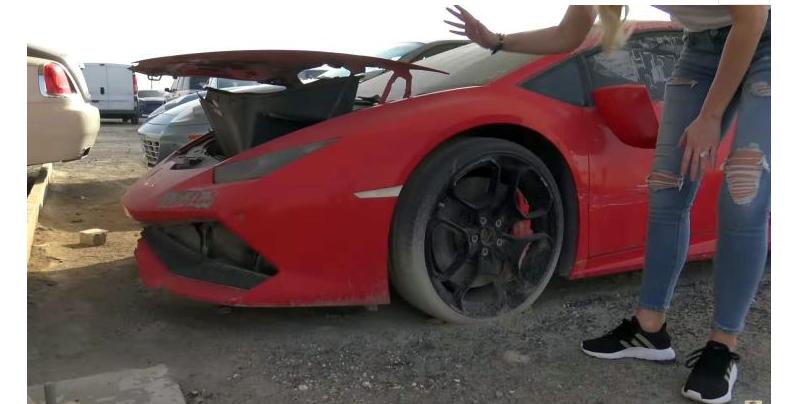 迪拜废车场交钱成为会员,6000元迪拜废车