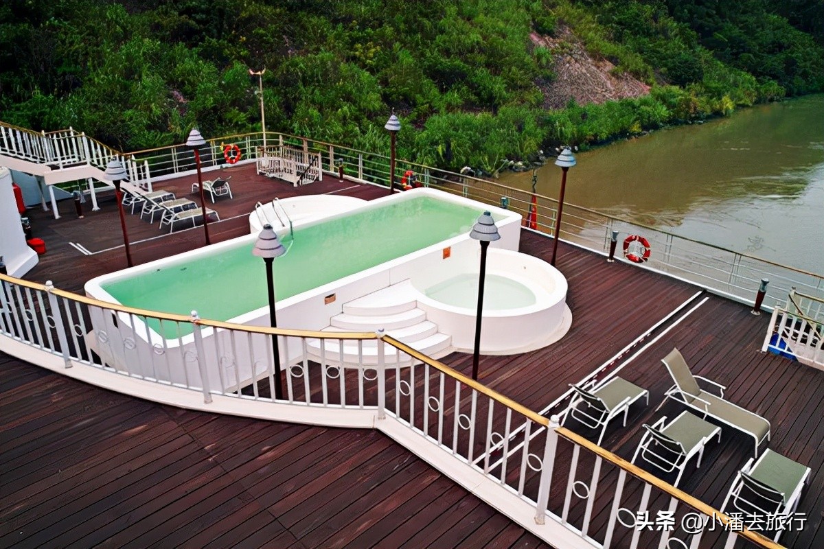 游三峡坐游轮哪个线路比较好,长江三峡的游轮住宿好不好