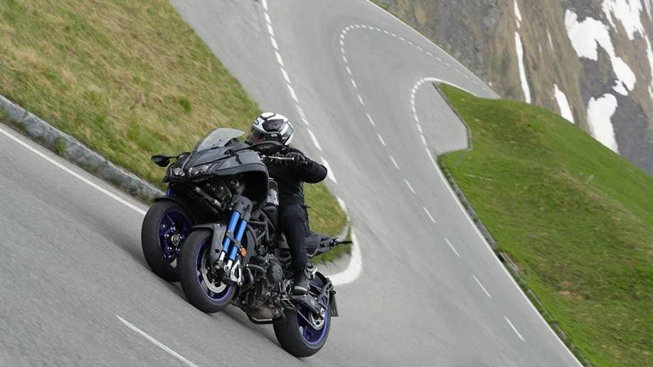 三十多万的三轮摩托叫啥,30万左右的轮子