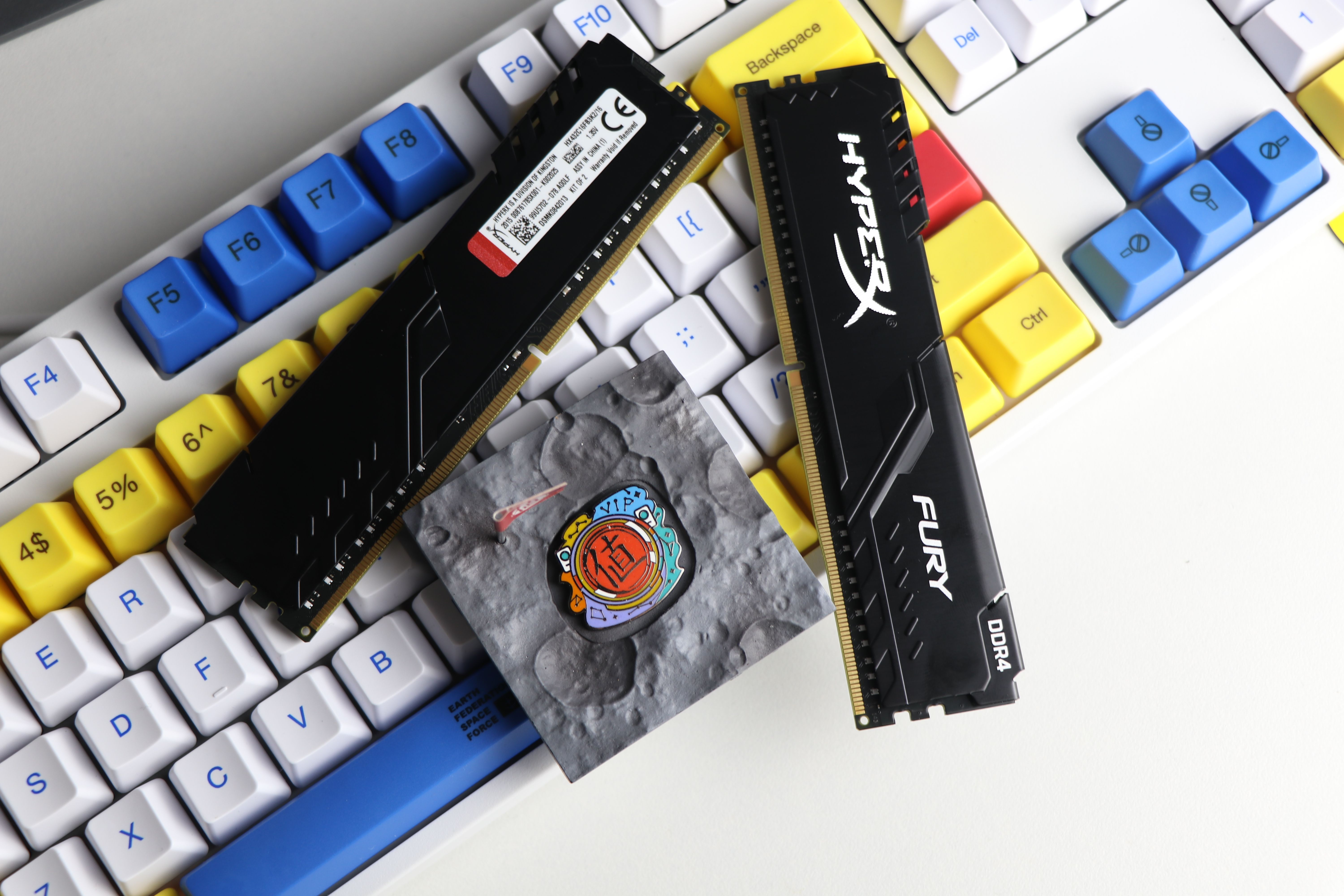 海盗船ddr43000超频,amdr33200g超频教程