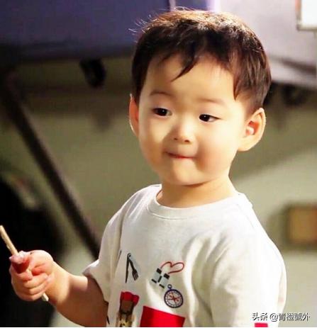 这些童星的彩虹屁我可以吹一年！简直是当代恐婚族的治愈者