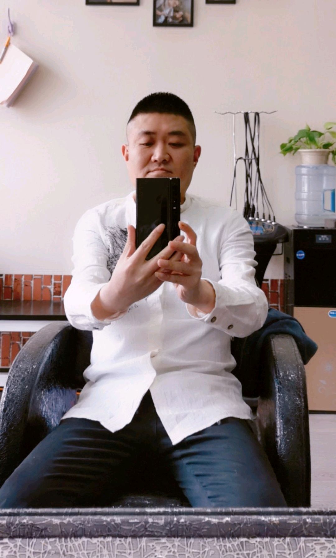 苗阜直播间,苗阜最新直播