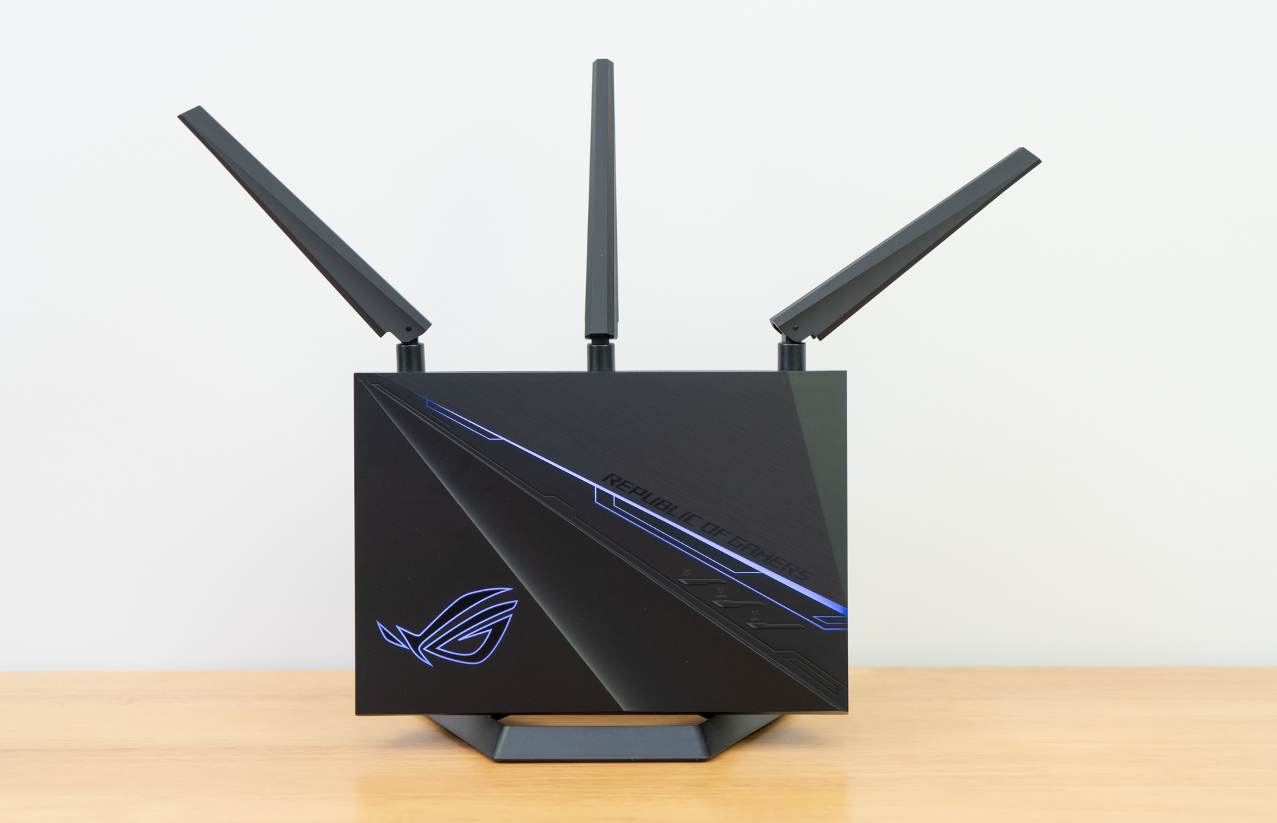 内置uu加速器,华硕ac2900路由器测评