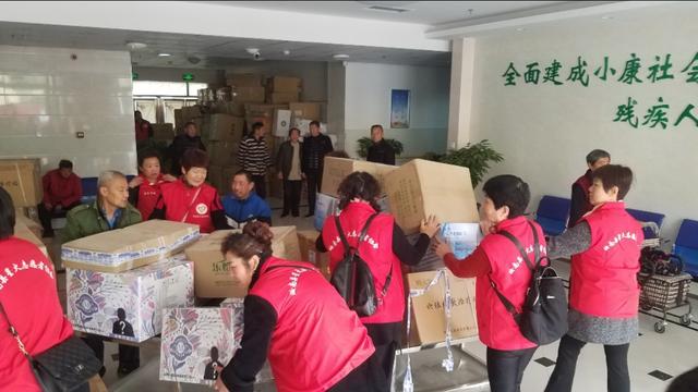 汝星火志愿者助力2019汇品万货“养老助残”大型公益捐赠活动