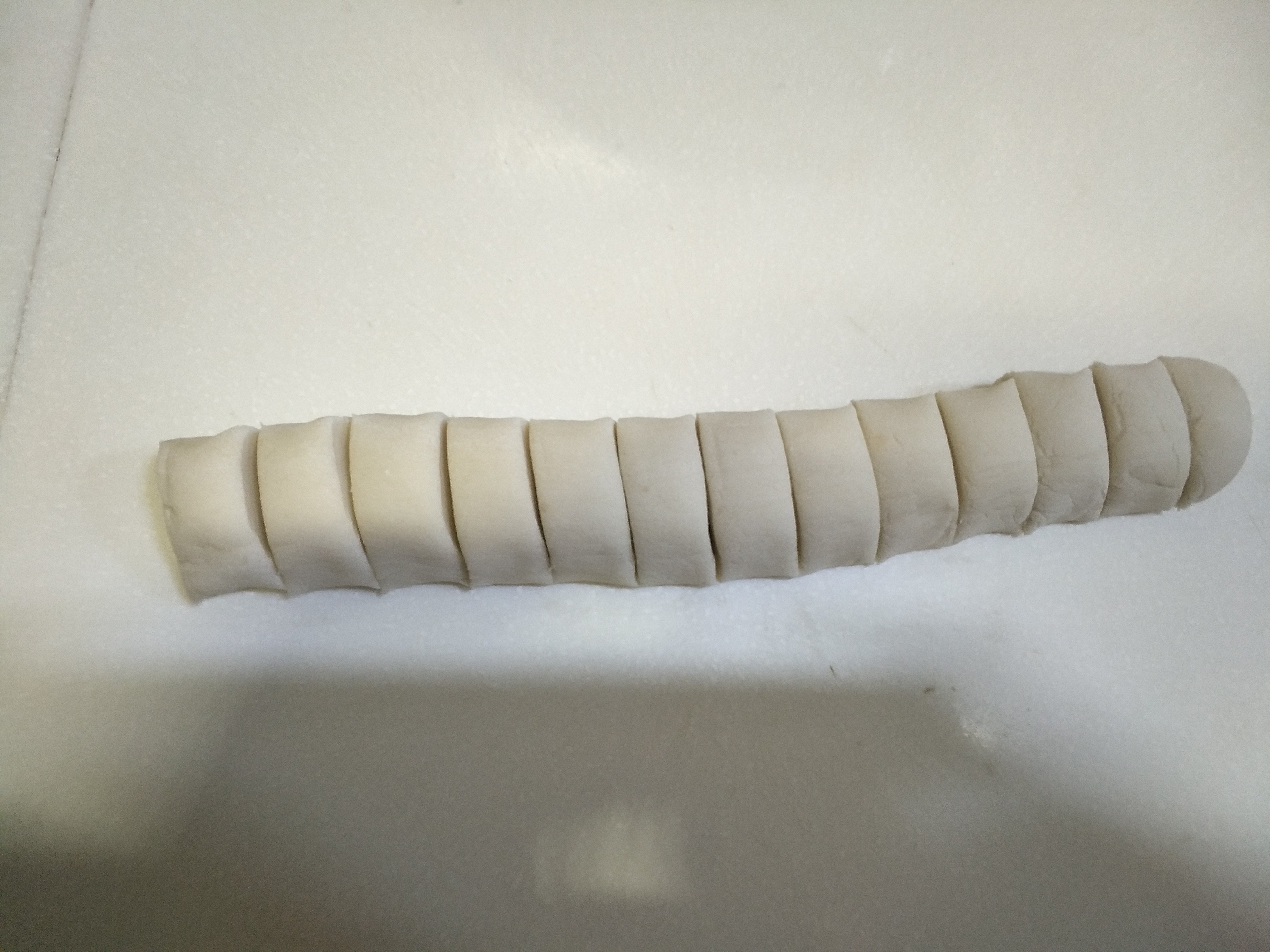 做饺子皮最好的方法,制作饺子皮的小技巧和方法