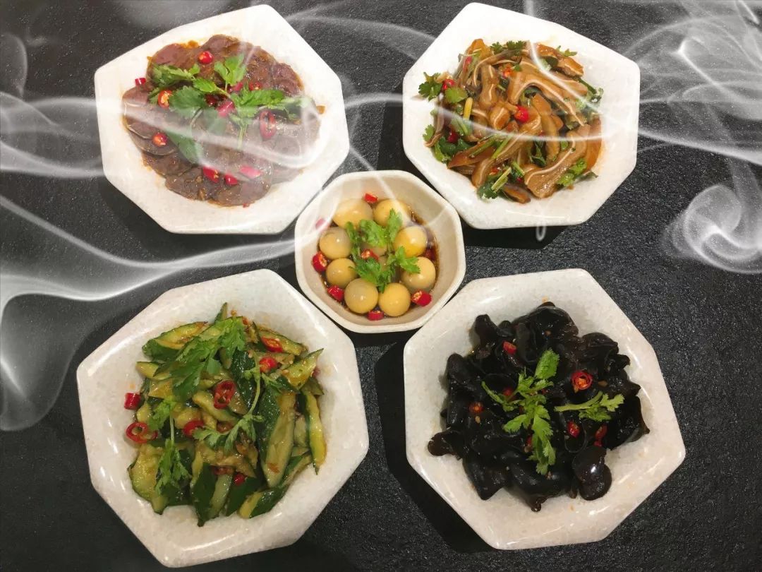 江汉路喵星鱼,招牌青花椒烤鱼湄公鱼优惠团购