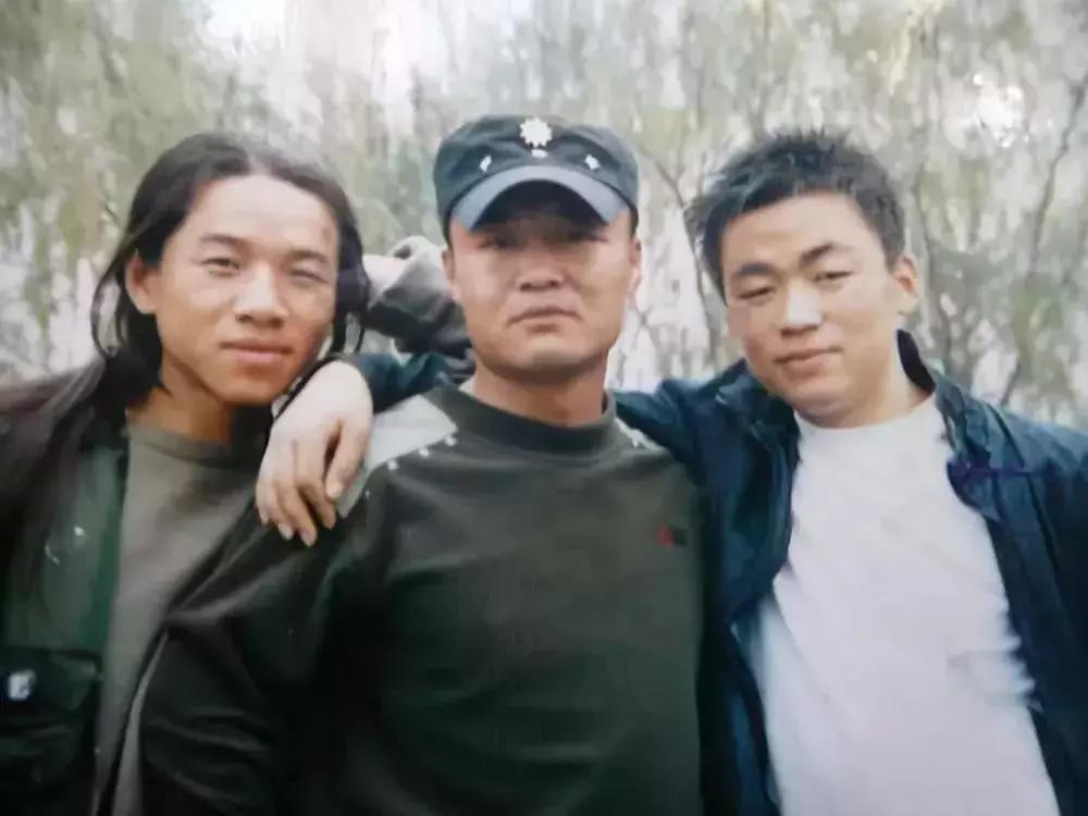 岳云鹏和郭德纲岁数差不多,岳云鹏郭德纲大多少岁