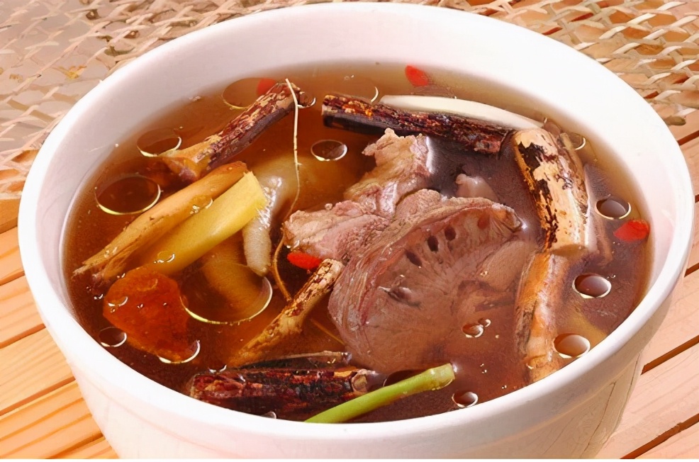 俗称南方野人参,俗称广东人参