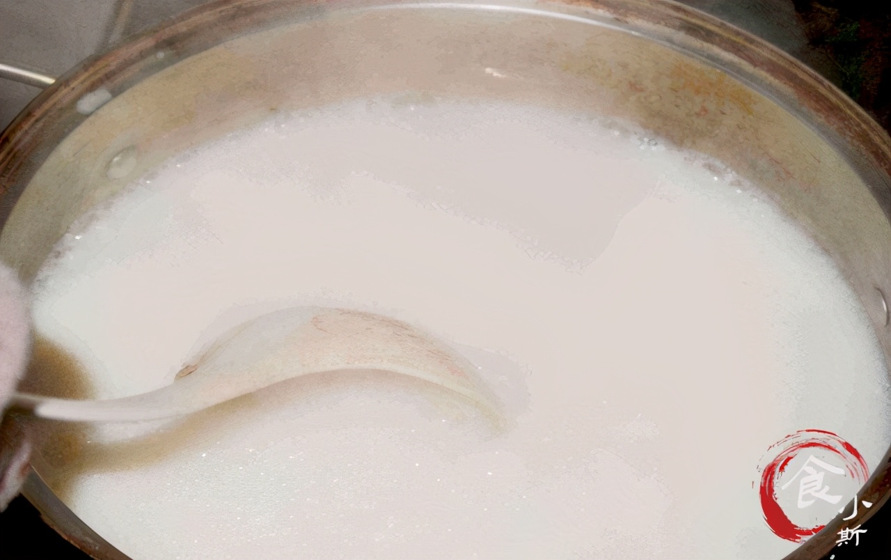 自制的豆腐脑美味可口,自制豆腐脑简单易学零失败