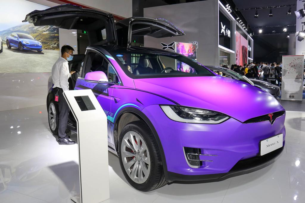 modelx鸥翼门缺点,modelx鸥翼门现在售价