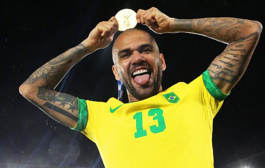 巴西男足拒穿中国服饰,巴西男足国家队队服