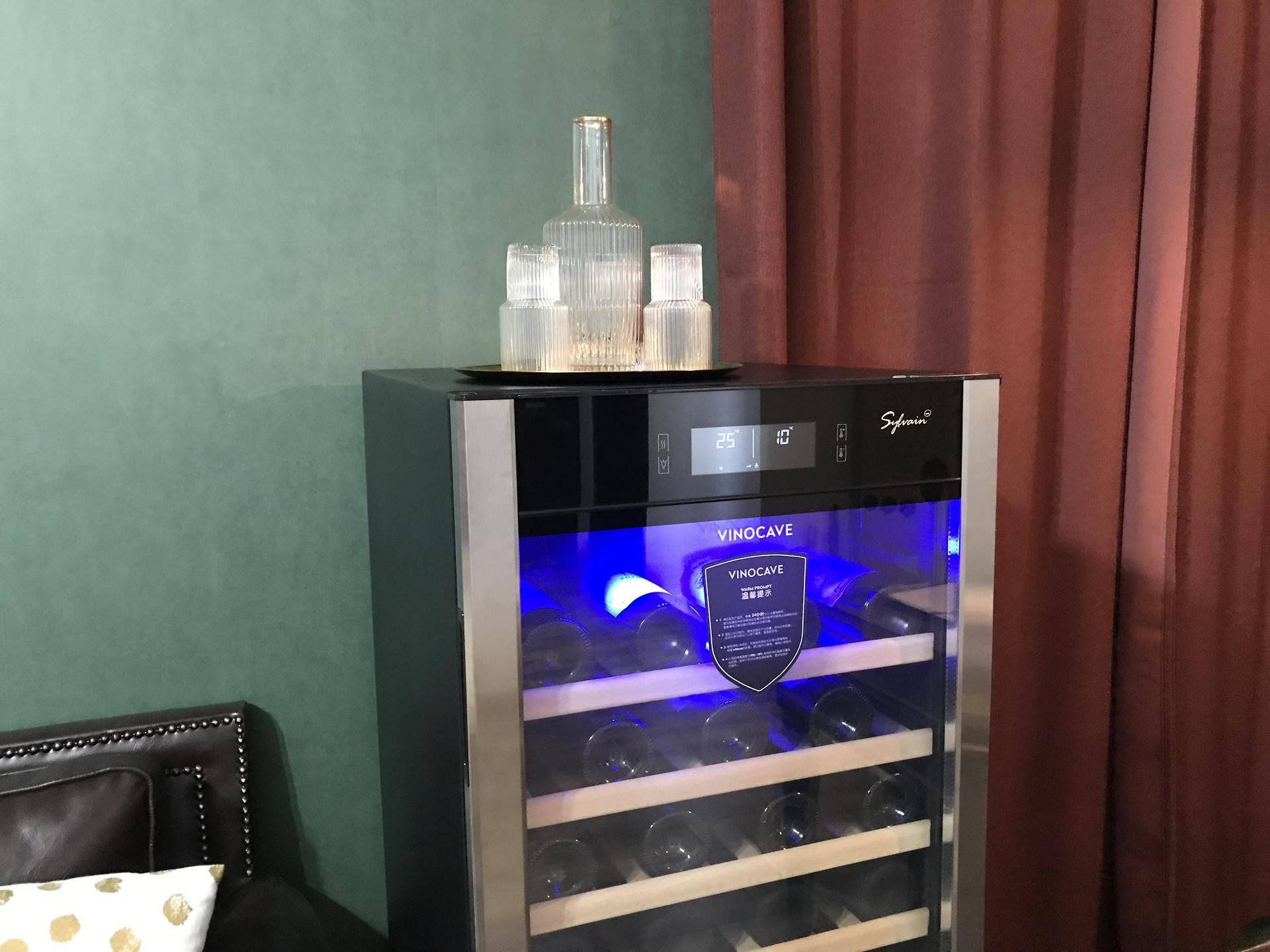 维诺卡夫cwc-85a,维诺卡夫cwc-120a雪茄柜使用说明