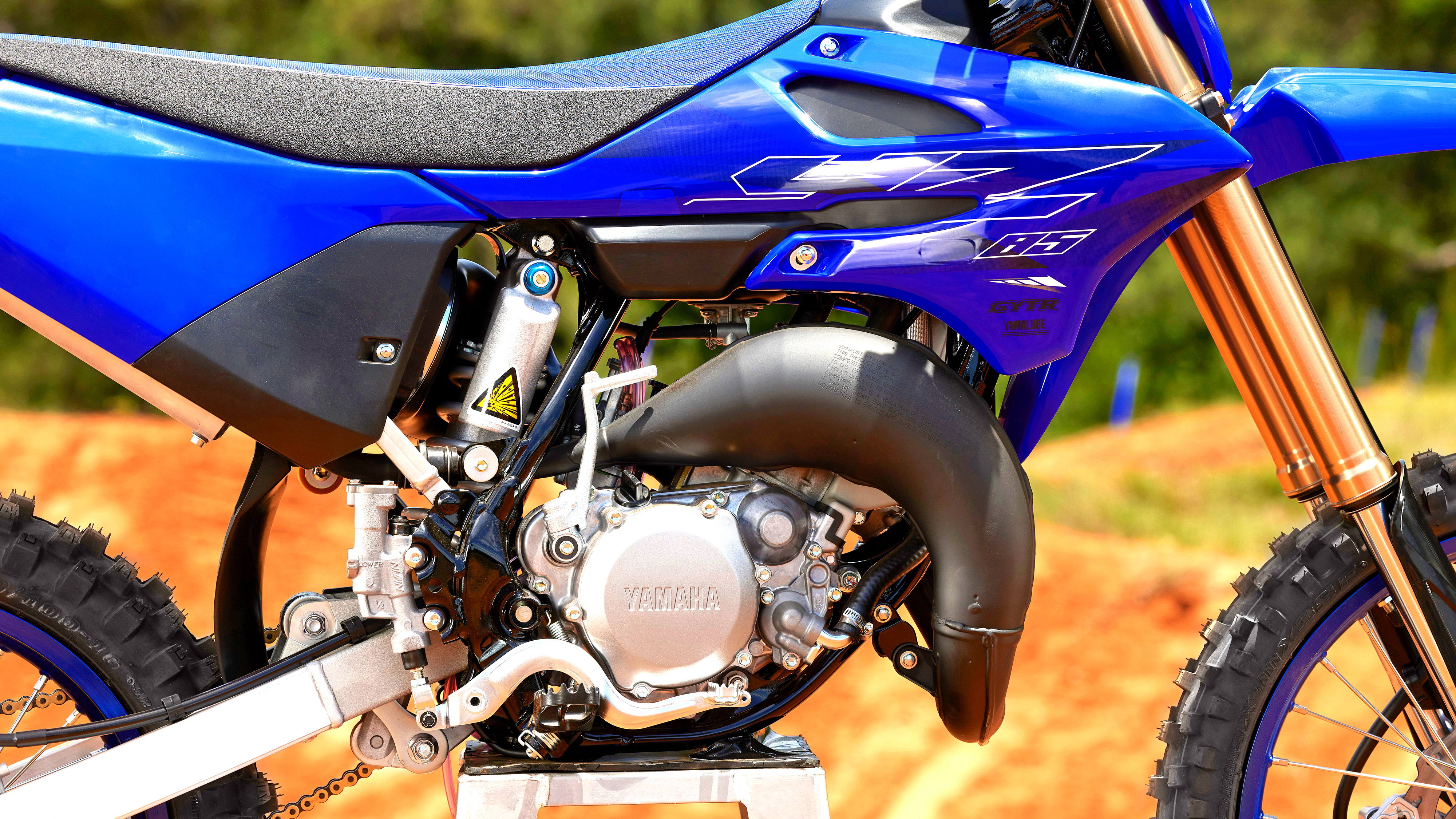 完全颠覆了我对漂移的认识,颠覆了我对比亚迪汽车的认知