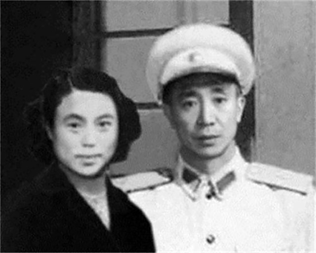 江腾蛟妻子:为丈夫求情四处奔走,晚年定居太原以18级行政离休