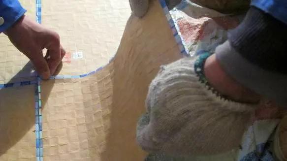 椭圆形石材马赛克拼花图案,河北地面马赛克水刀拼花施工安装