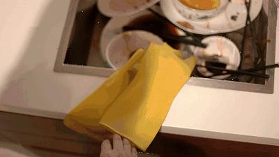 在这个看钱看脸的时代又能指望谁,在这个看颜值的时代文字图片