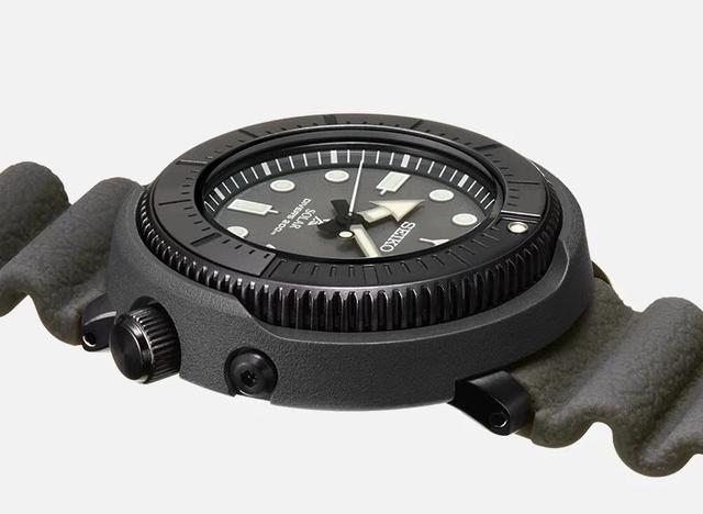 精工最具质感潜水表,精工性价比最高的一款潜水表推荐