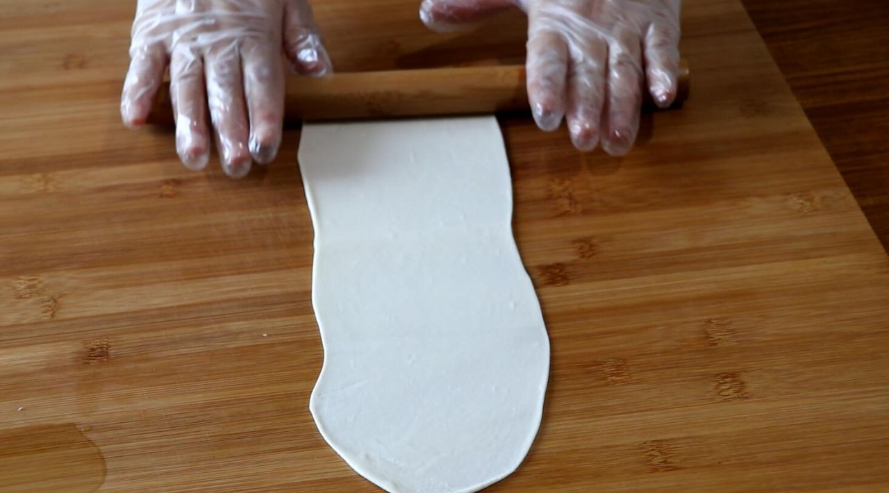 松软韭菜鸡蛋饼的做法,特色韭菜鸡蛋饼的做法