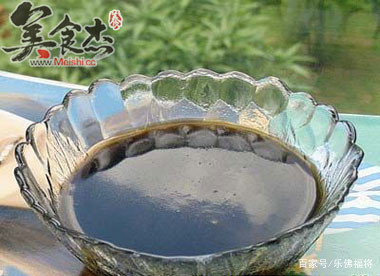 生干龟苓膏的做法,用龟苓粉做龟苓膏快速做法