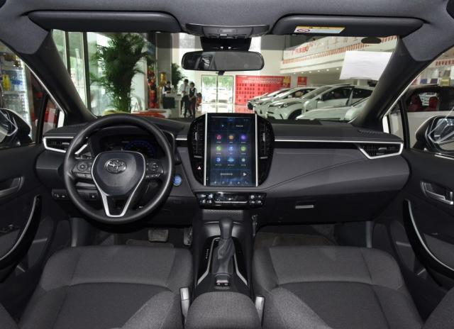 丰田皮实省油耐造开不坏的车型,丰田最省油的混动增程版车