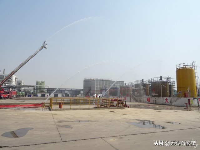 危化品企业安全生产应急救援演练,危险化学品应急救援培训新闻稿