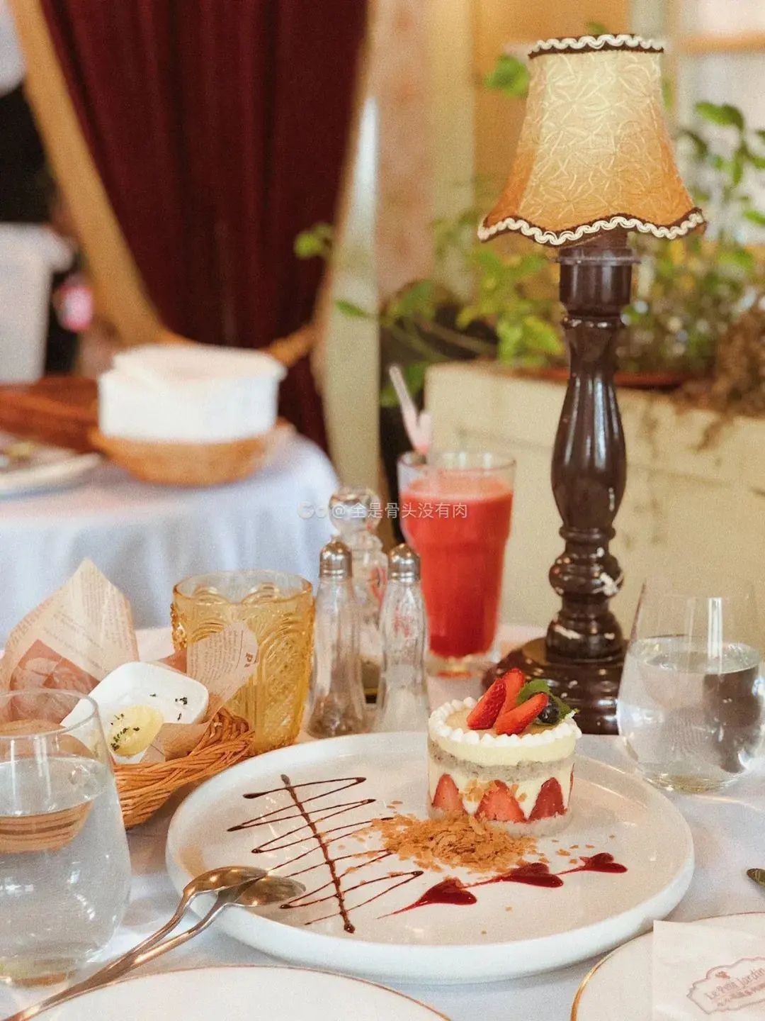 深藏于魔都高端酒店的下午茶,魔都酒店春季下午茶