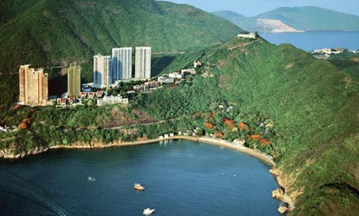 香港国际金融中心是哪一年盖的,香港金融中心形成历史