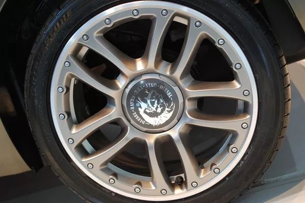 diesel是知名牌子么,diesel为什么这么火