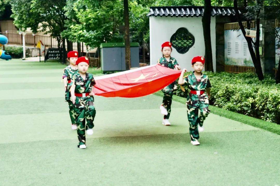 鼓楼一年级报到,小小鼓楼