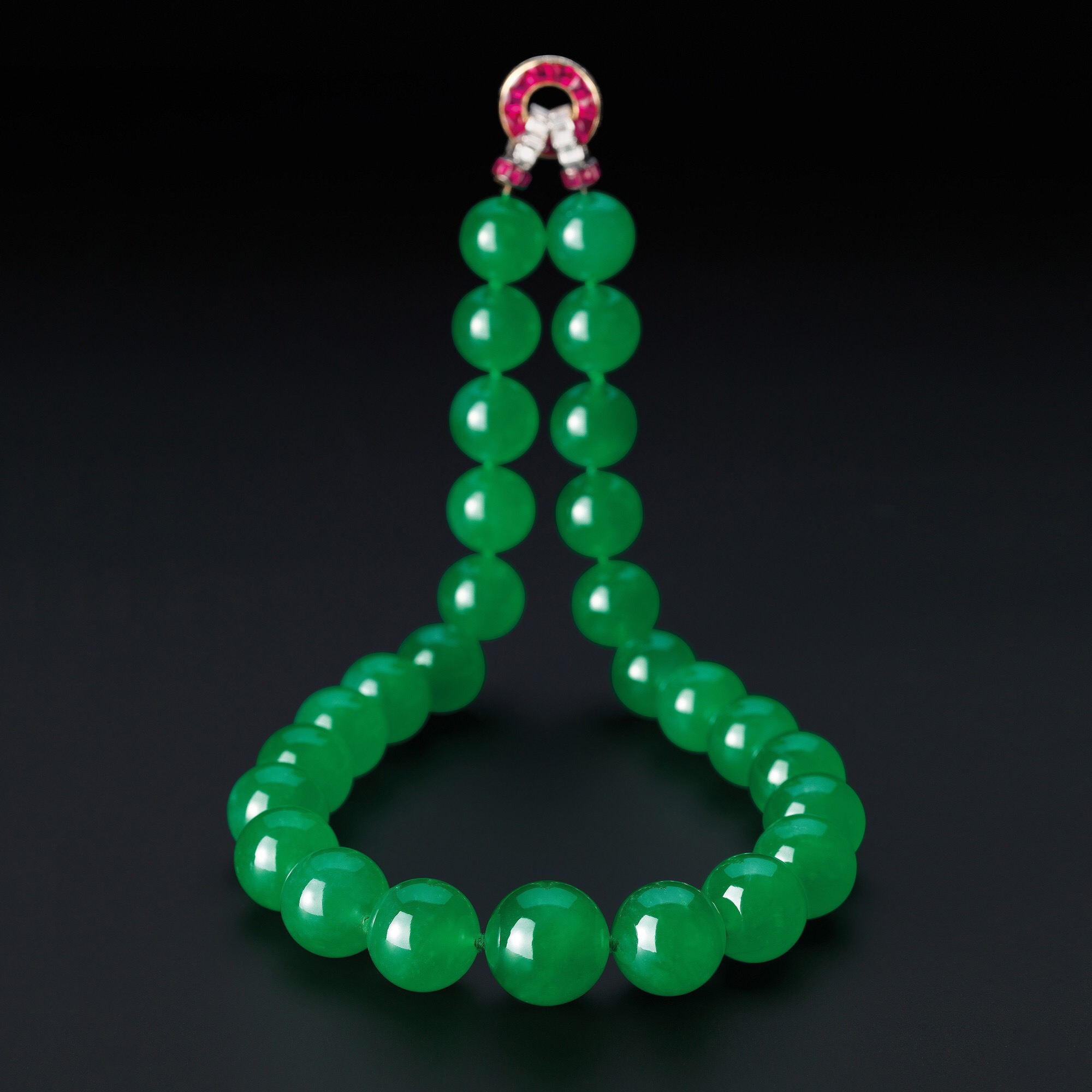 公爵夫人项链,公爵夫人的项链