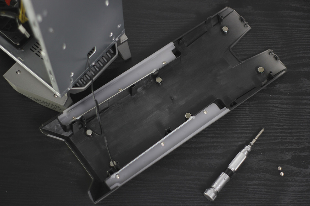 电竞新势力的显示器,七彩虹igame系列主机