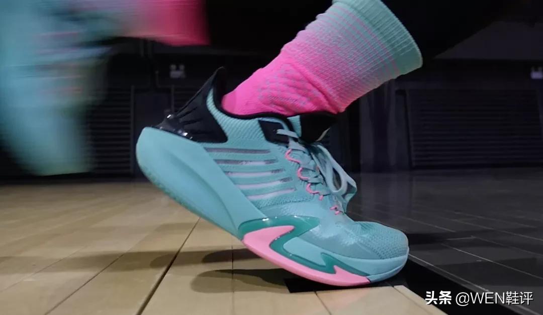 推荐一双李宁或特步跑鞋,一双轻便又舒适的鞋特步