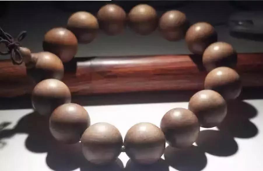 24道木手串真品,木质手串最权威的鉴定免费