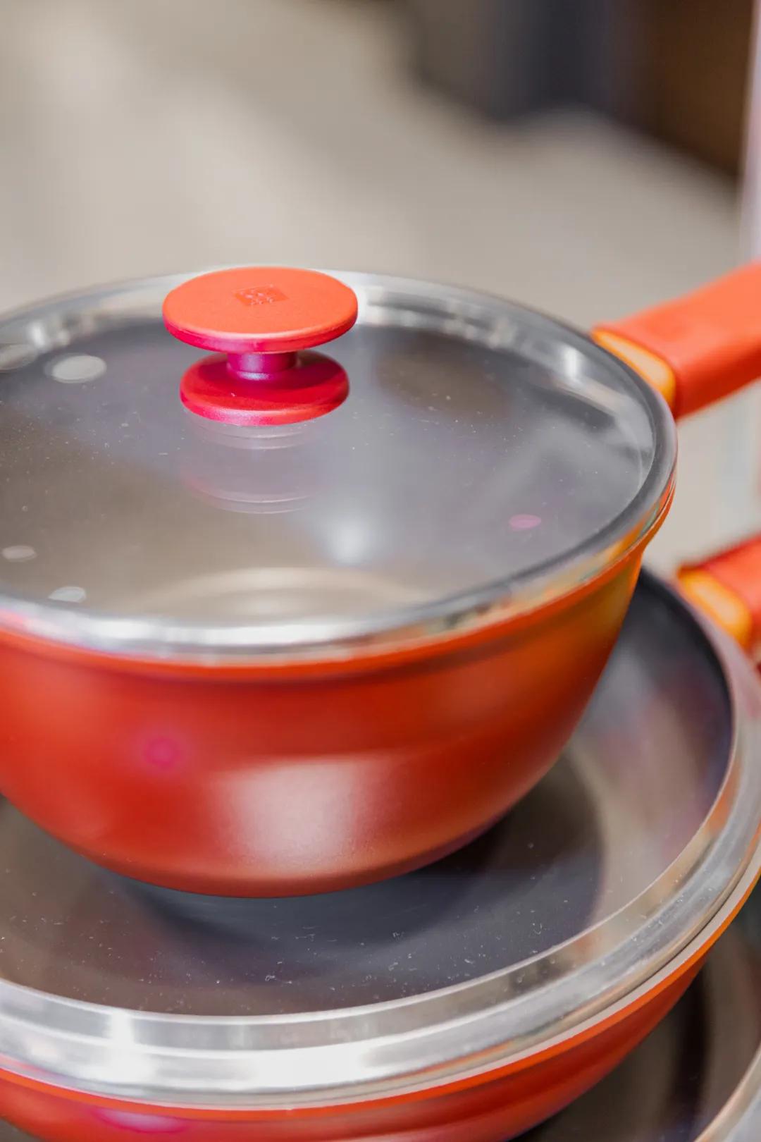 双立人亲友特卖会，想不到的超强折扣，爱不完的精美厨具