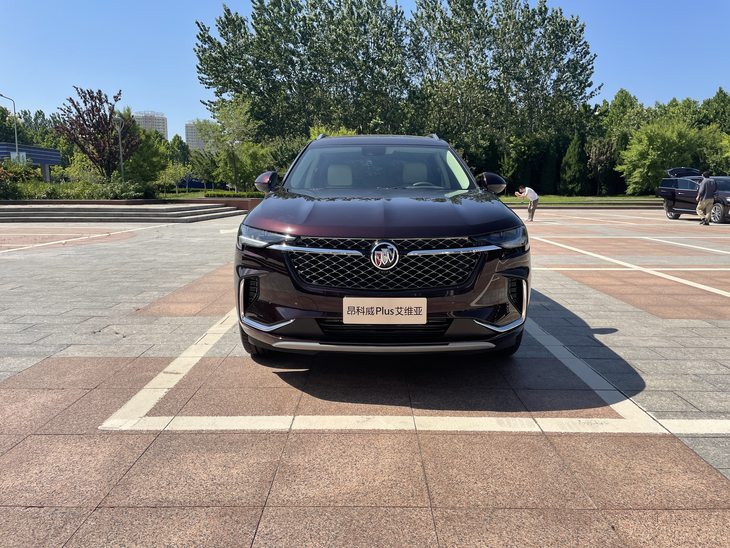 2022款昂科威plusavenir艾维亚五座,2022款昂科威plusavenir艾维亚五座版