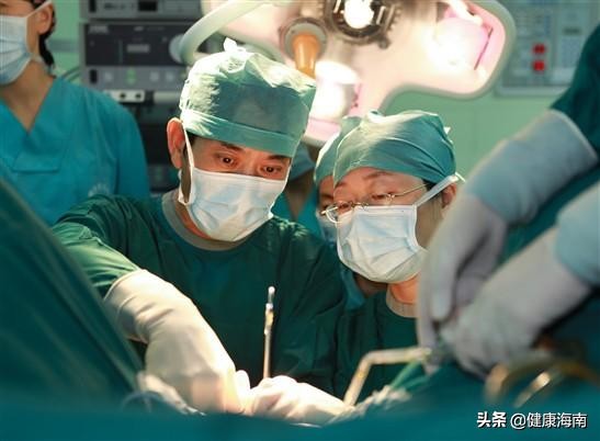 输卵管吻合手术第二次通水有血吗,输卵管再通术最新手术记录