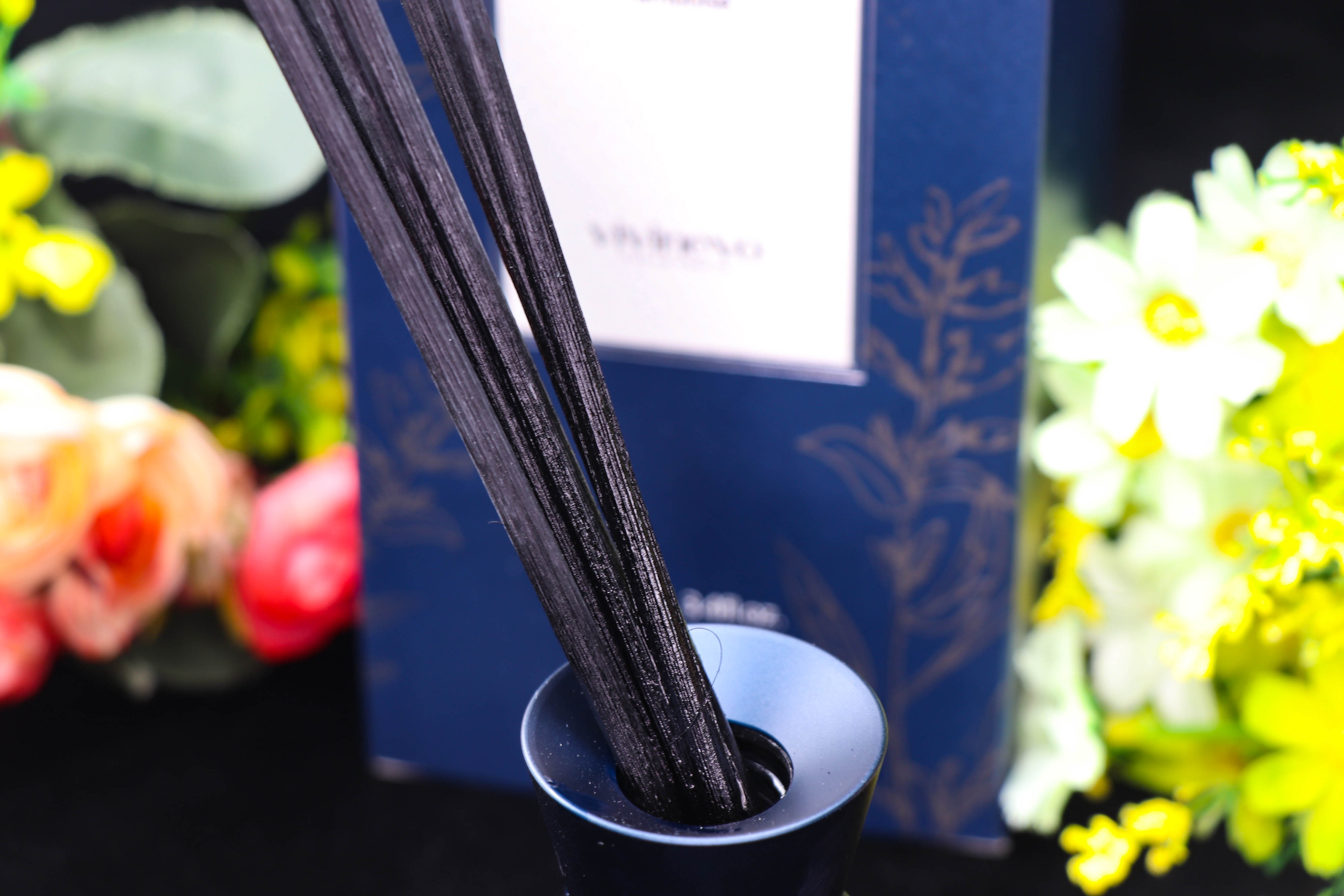 外形很绅士，满屋都香了。使用Prochain花园藤条无火香薰