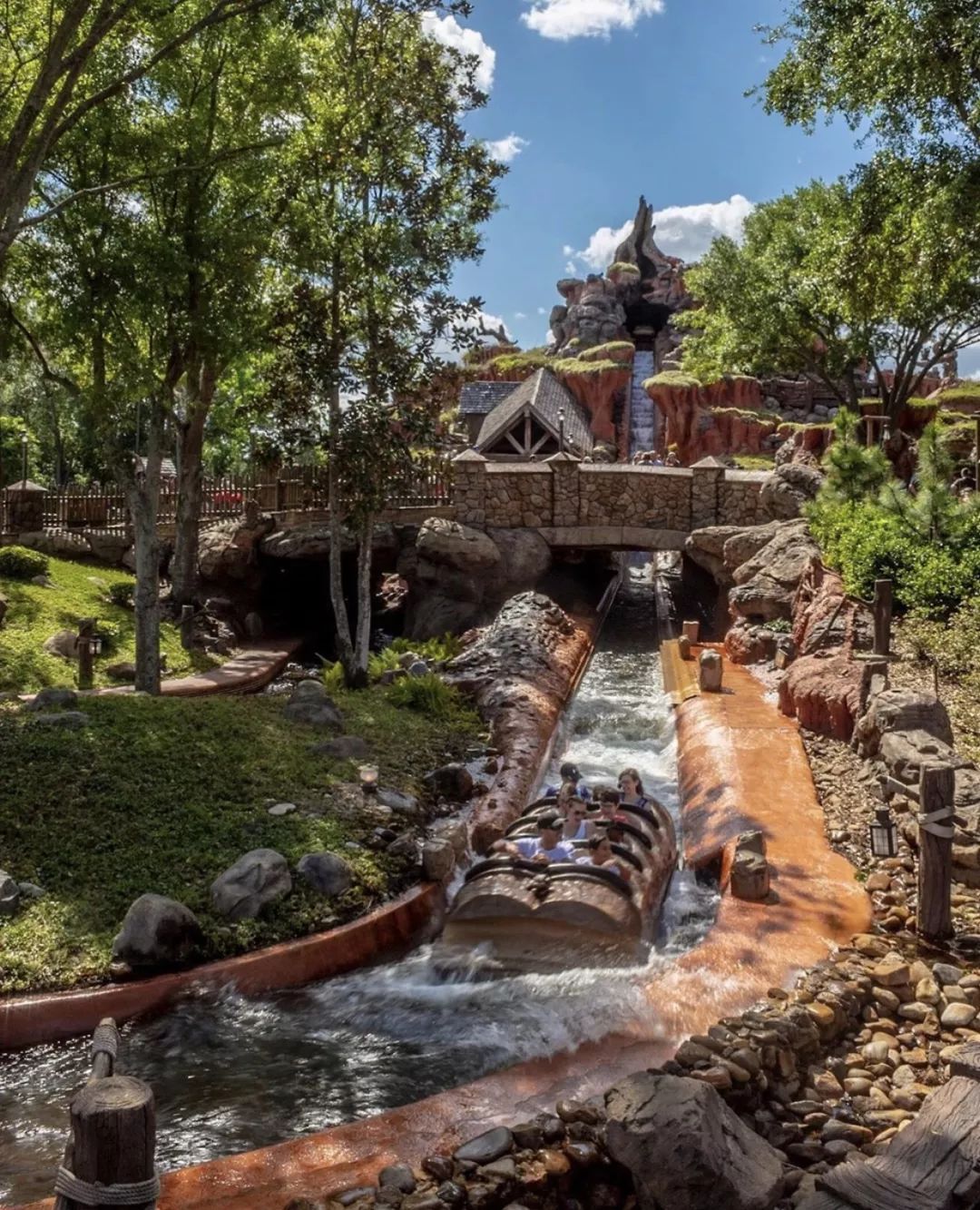 迪士尼必打卡的十个地方,打卡迪士尼纯玩三日