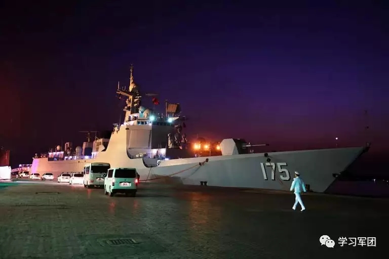 “2020”中巴海上联合演习:中巴海军展开系列港岸交流活动