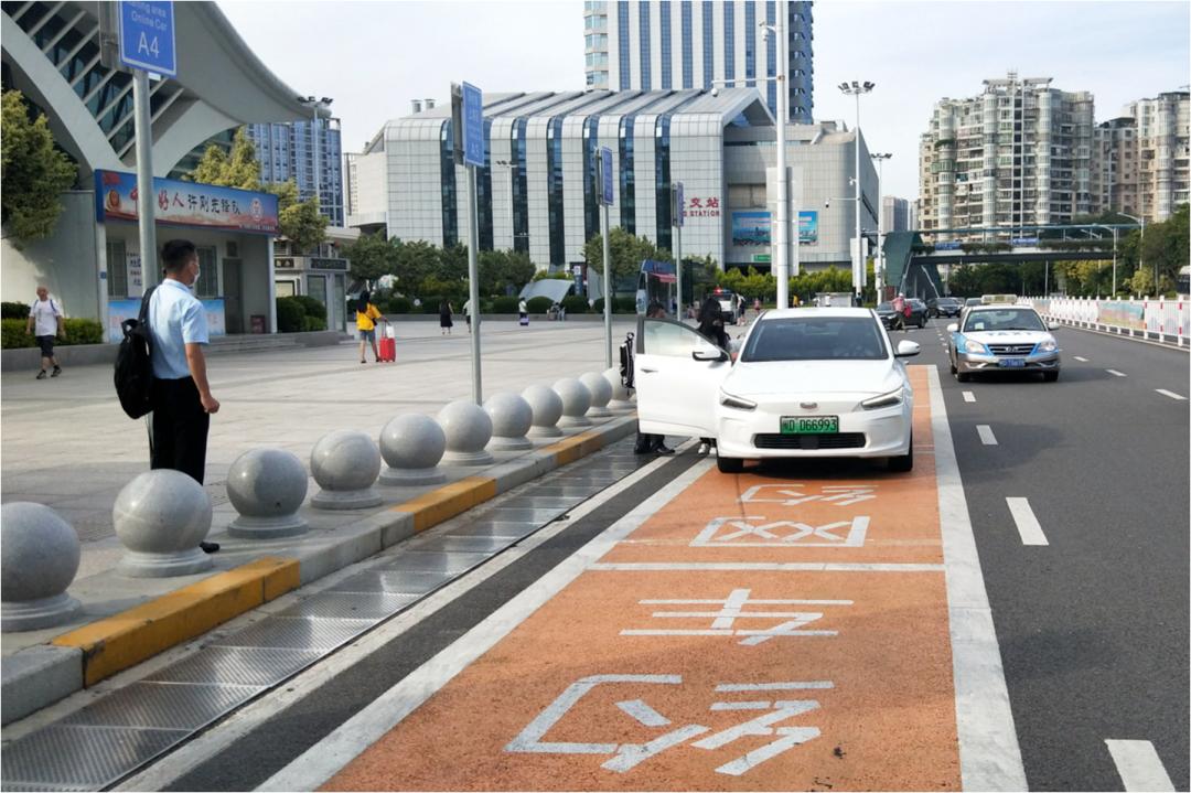 厦门网约车资格证最新消息,厦门政府对网约车的新政策