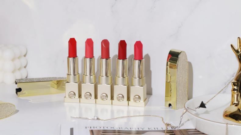 最新款好看又好用的口红,一看就很明媚的口红