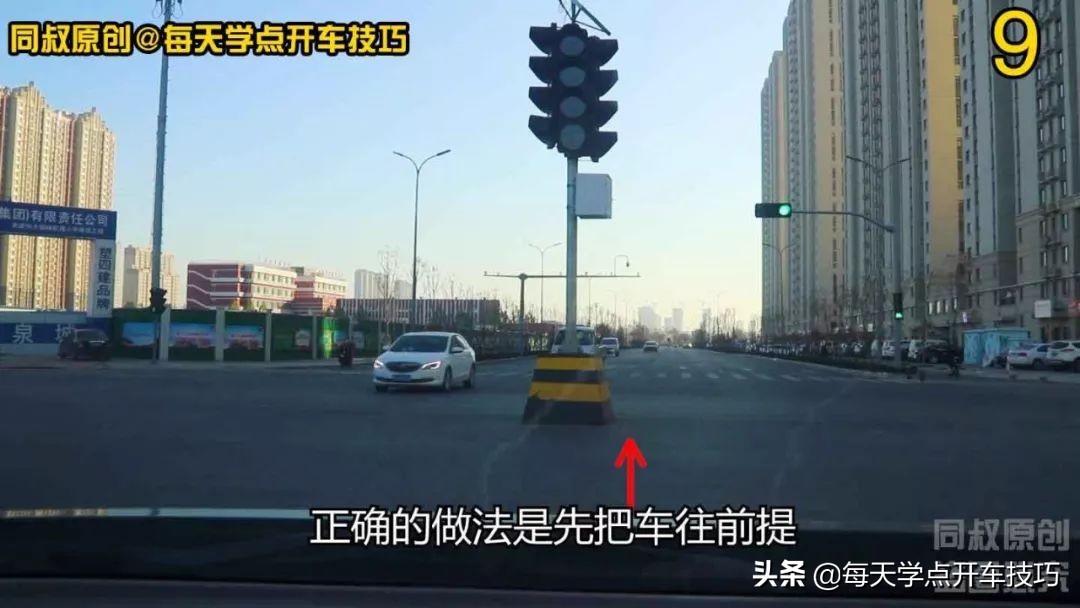 左转弯让直行车撞怎样划分责任,左转弯被直行车碰到谁的责任