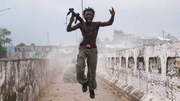 退役后进入政坛的球星,退役转型成功的nba球星