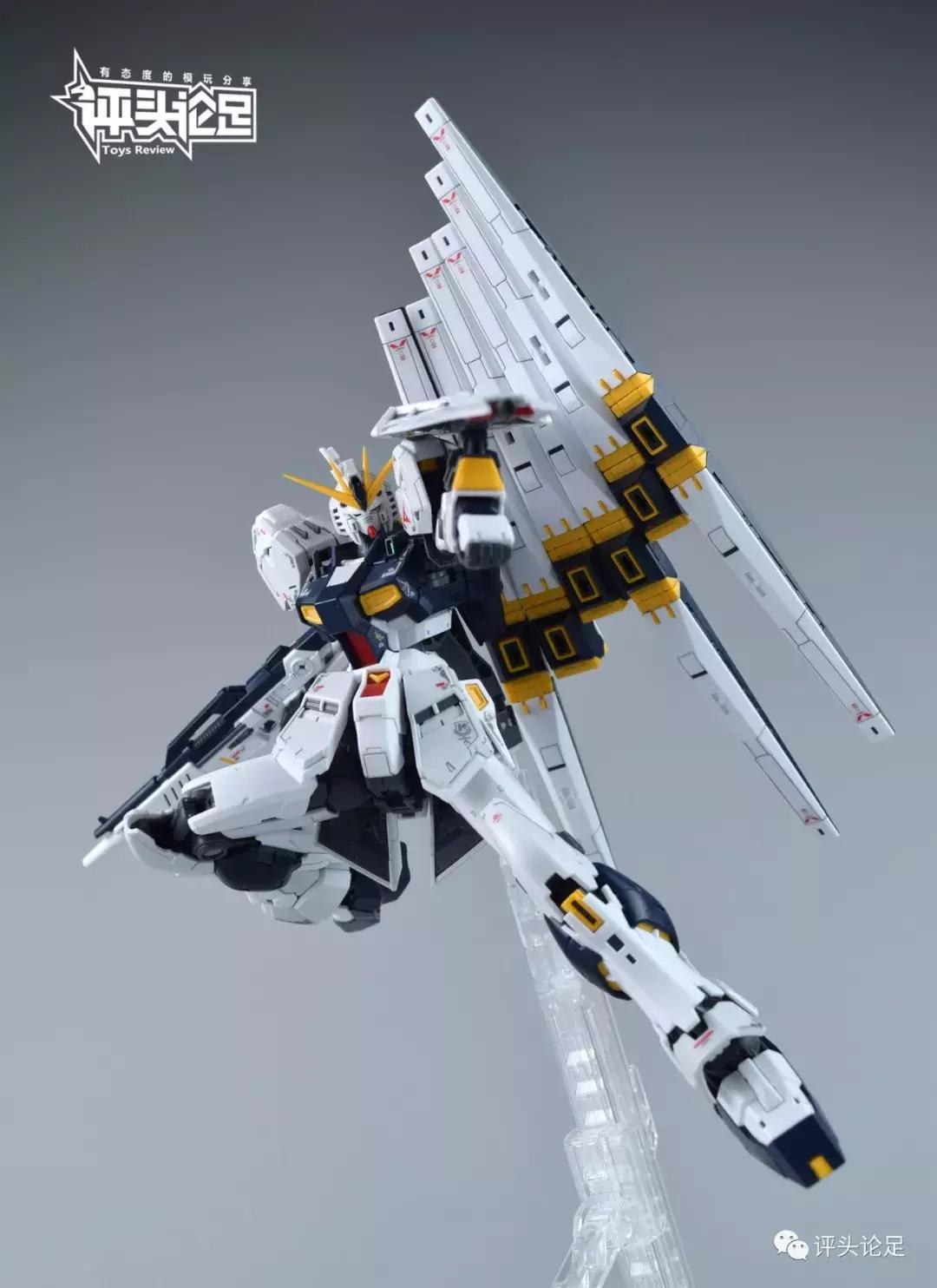 万代rg独角兽高达爆甲拼装教程,rg强袭高达空中战形态拼装过程