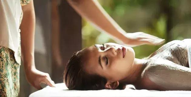 小艾种草：有一种治愈叫作在巴厘岛享受Spa